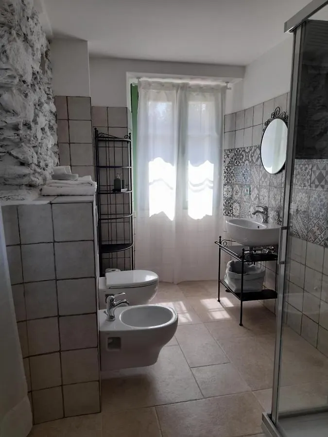 Apartment Ape Bianca - Appartamento Rosmarino Colico