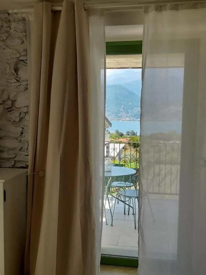 Ape Bianca - Appartamento Rosmarino Colico 0*,